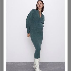 NWT Zara Green Wool Blend Pencil Golor